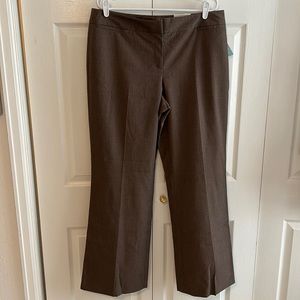 APT 9 Maxwell Fit pants Size 16 AVG